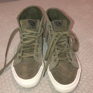 Green fringe vans